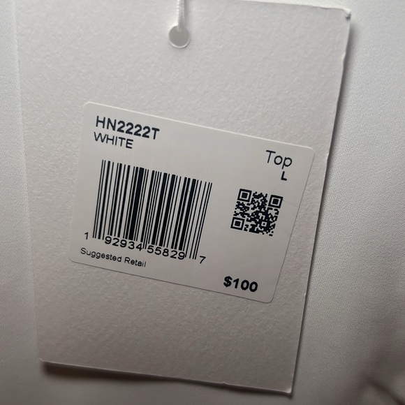 NWT Endless Rose white top - Picture 6 of 6